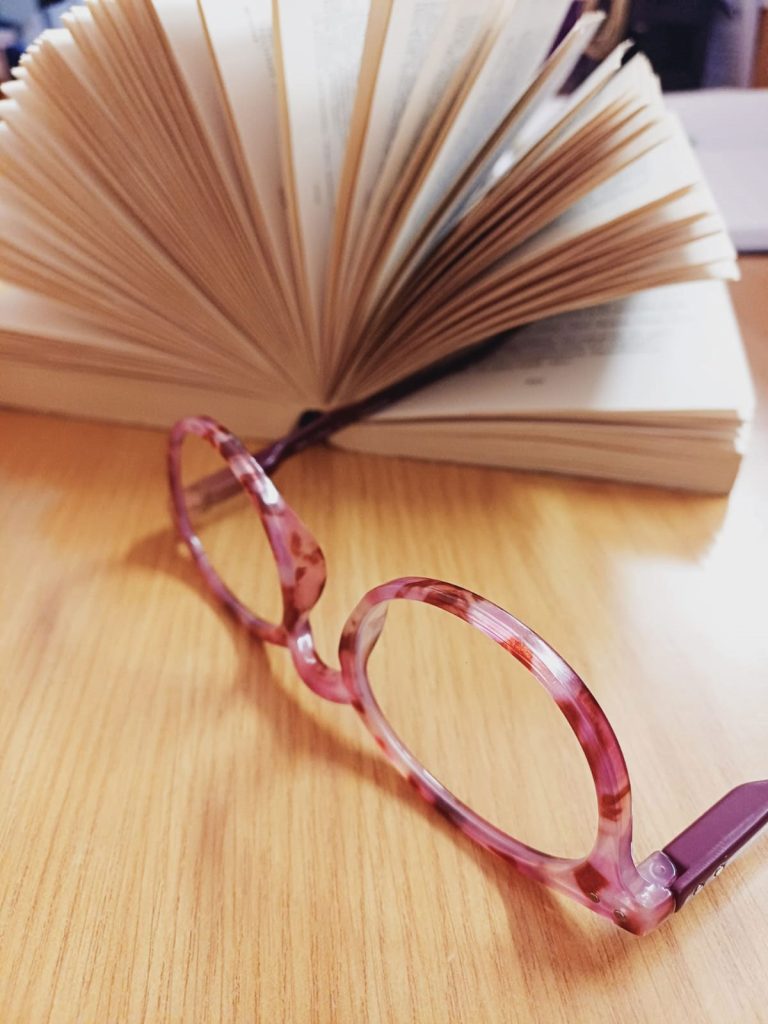 display-book-readers